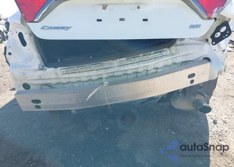 2017 Toyota Camry Se z USA, uszkodzony, nr VIN 4T1BF1FK3HU722505